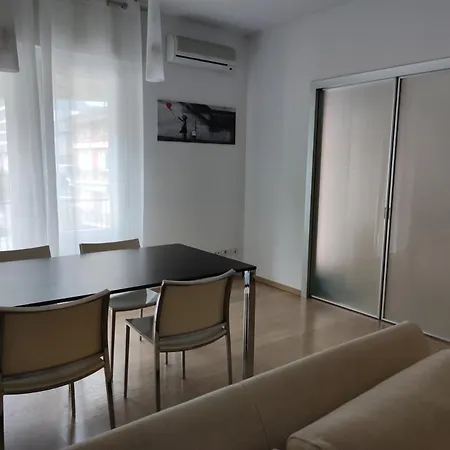 Qu4ttro Apartament Riva